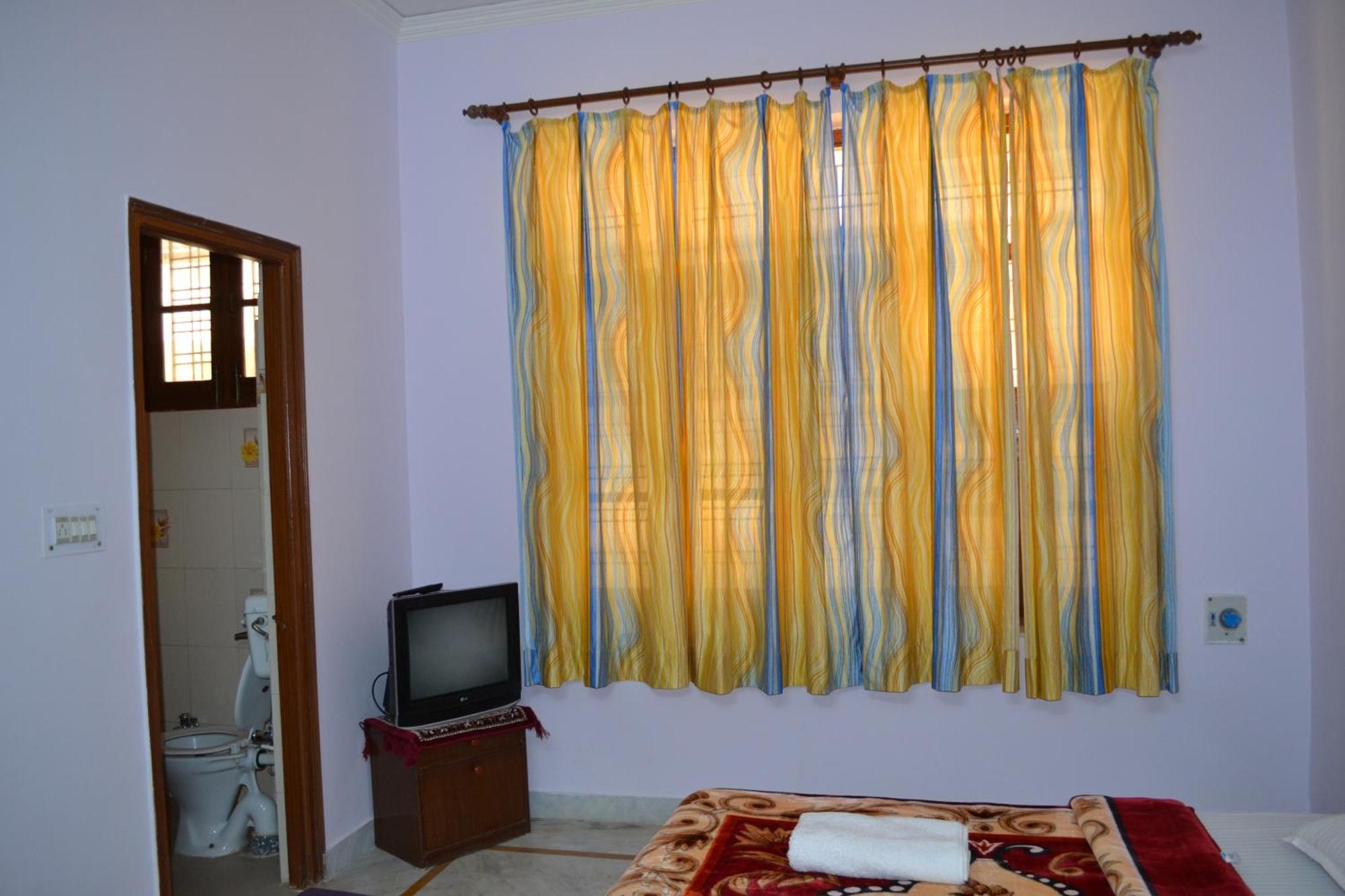 The Holiday Home Rishīkesh Εξωτερικό φωτογραφία